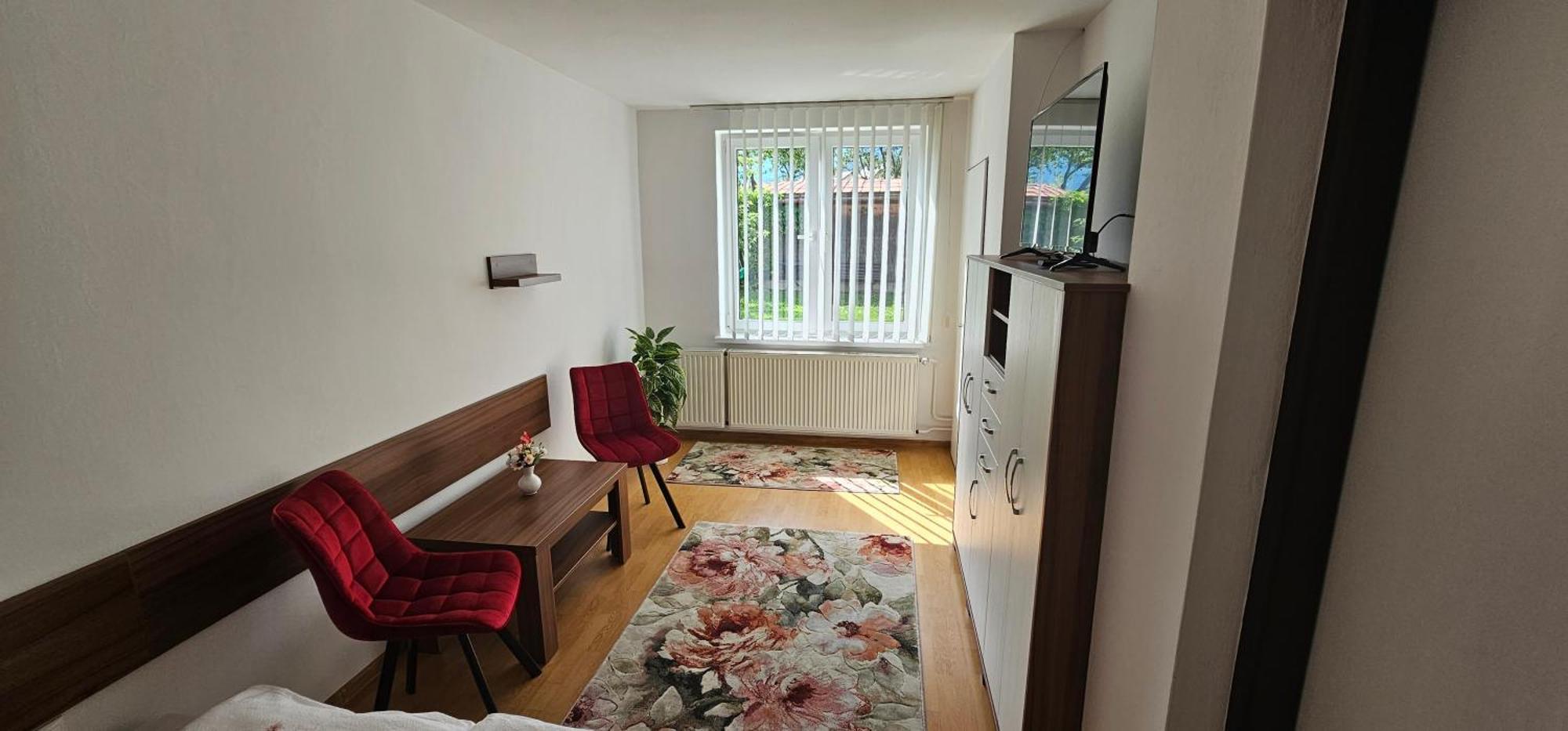 Privat Agnesa Hotel Bölényfalu Kültér fotó