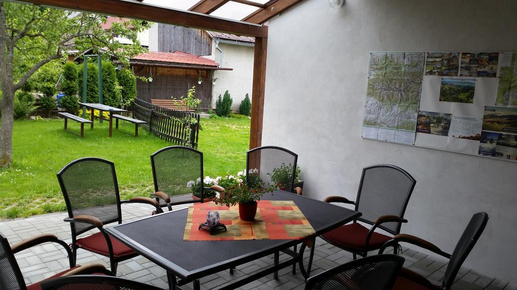 Privat Agnesa Hotel Bölényfalu Kültér fotó